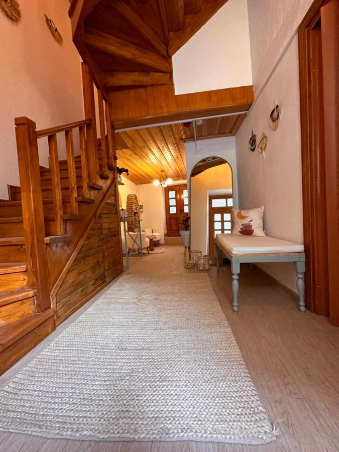 Hanole Guest House Айвалик Екстер'єр фото