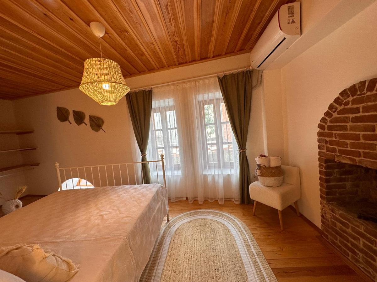 Hanole Guest House Айвалик Екстер'єр фото
