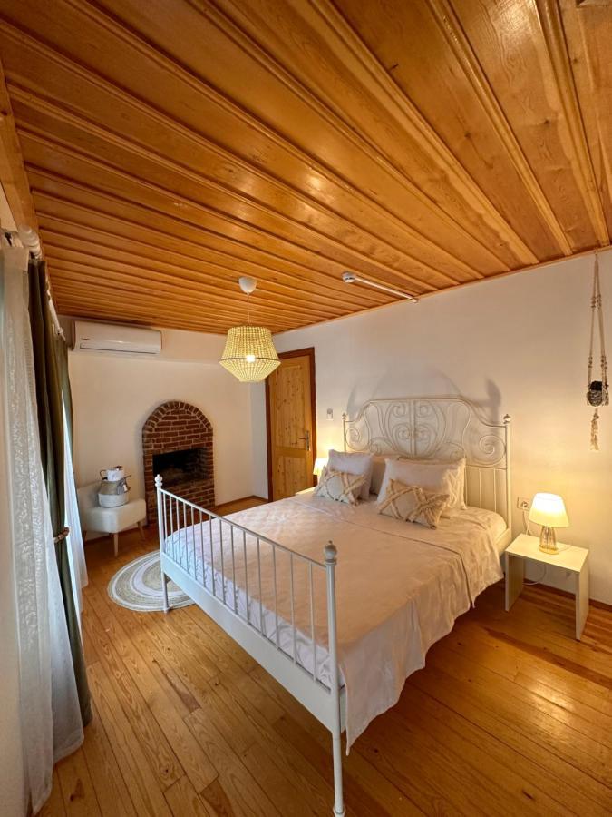 Hanole Guest House Айвалик Екстер'єр фото